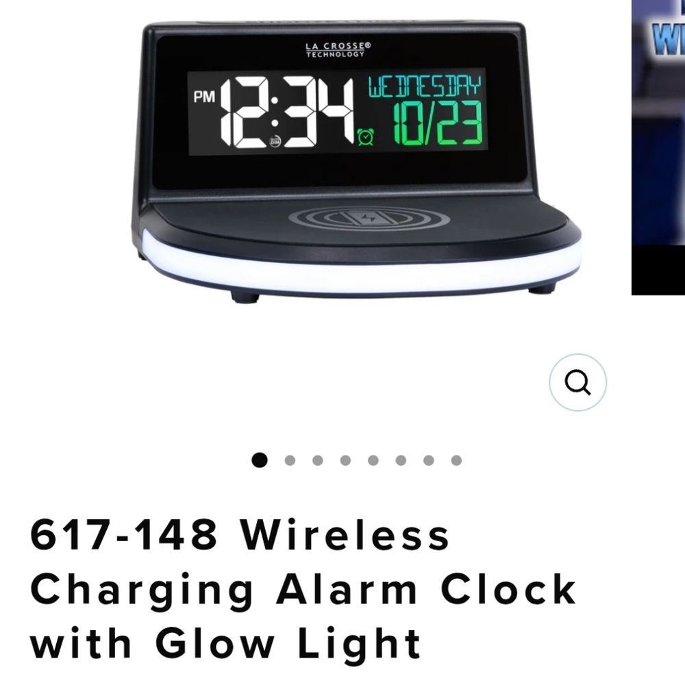 NIB La Crosse Technology Wireless Charging Alarm Clock